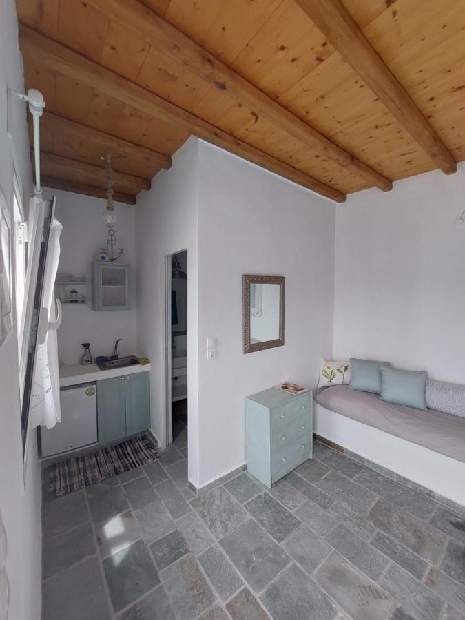 Μπλε Στουντιο 1 Villa Livadi  Eksteriør billede